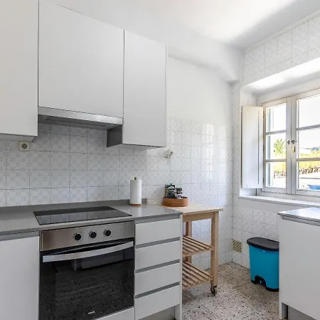 Antigua Casa De Escritor En La Playa De Lejlighed