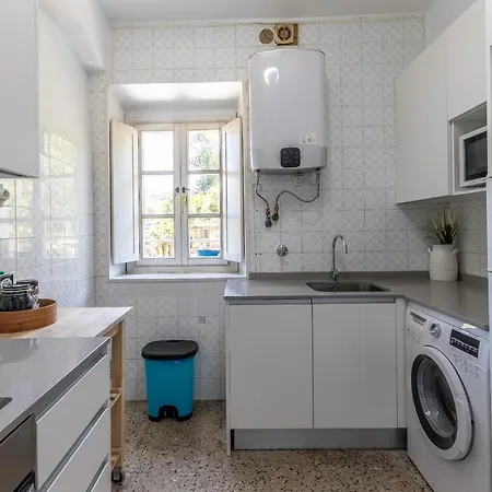 Antigua Casa De Escritor En La Playa De Apartment Mundaka