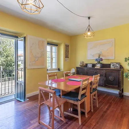 Antigua Casa De Escritor En La Playa De Апартаменты *