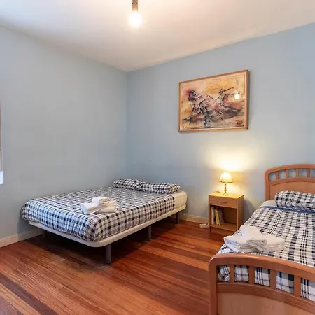 Апартаменты Antigua Casa De Escritor En La Playa De Мундака