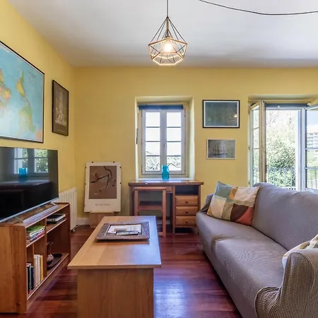 아파트 Antigua Casa De Escritor En La Playa De *